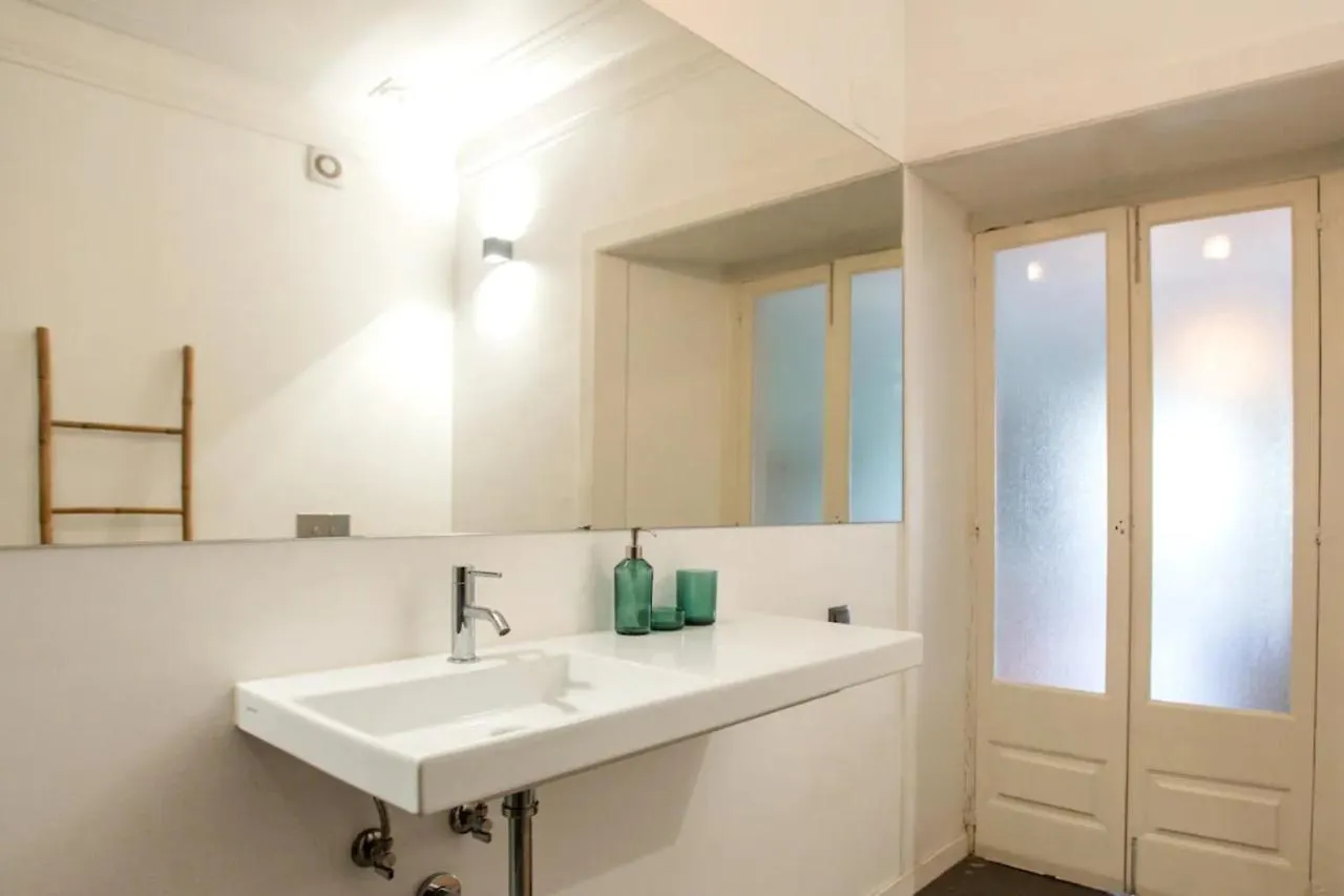 Peaceful 2Bedrooms W Patio In Lisboa Semesterbostad
